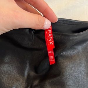 Viral Spanx leather leggings size medium